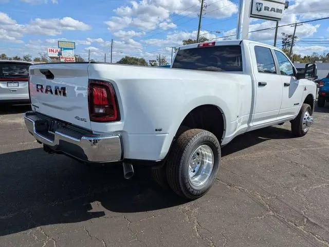 2026 Ram 3500 Big Horn Crew Cab 4x4 8' Box