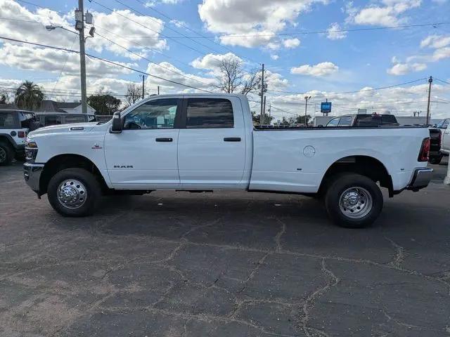 2026 Ram 3500 Big Horn Crew Cab 4x4 8' Box