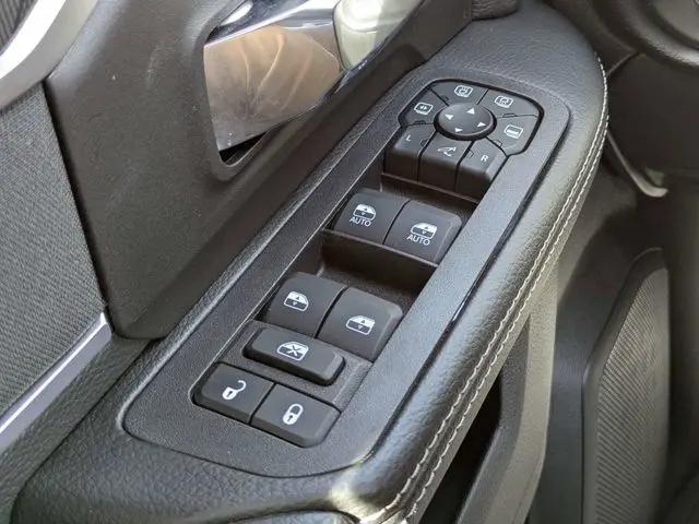 2026 Ram 3500 Big Horn Crew Cab 4x4 8' Box