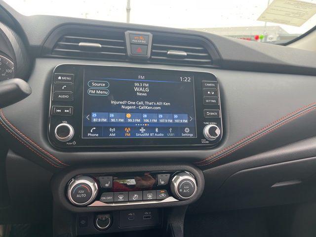 2025 Nissan Versa 1.6 SR