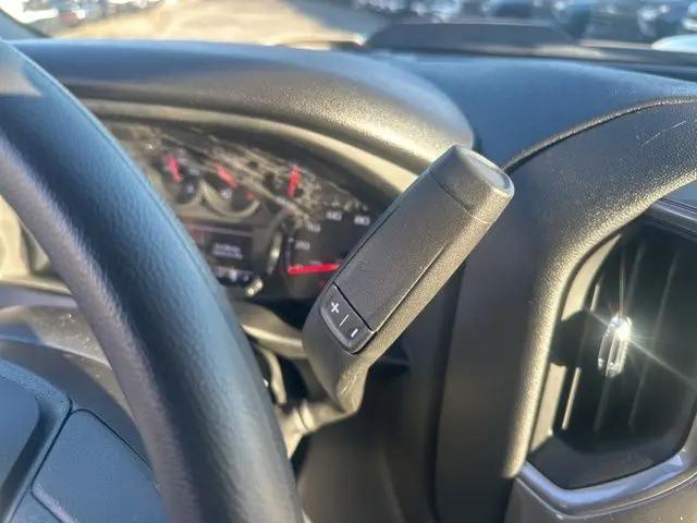 2026 Chevrolet Silverado 1500 4WD Crew Cab Short Bed Custom Trail Boss