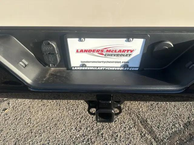 2026 Chevrolet Silverado 1500 4WD Crew Cab Short Bed Custom Trail Boss