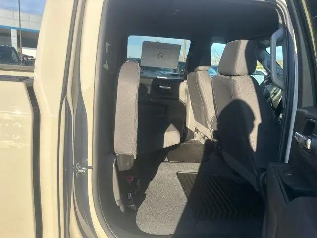2026 Chevrolet Silverado 1500 4WD Crew Cab Short Bed Custom Trail Boss