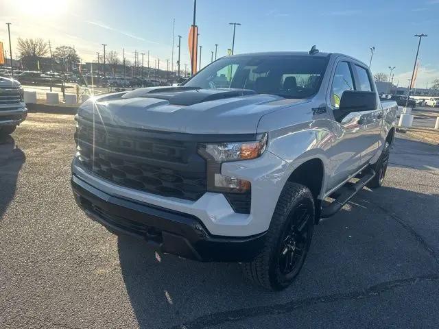 2026 Chevrolet Silverado 1500 4WD Crew Cab Short Bed Custom Trail Boss