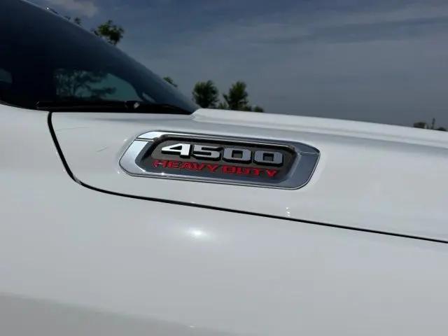 2026 Ram 4500 Chassis Tradesman/Big Horn