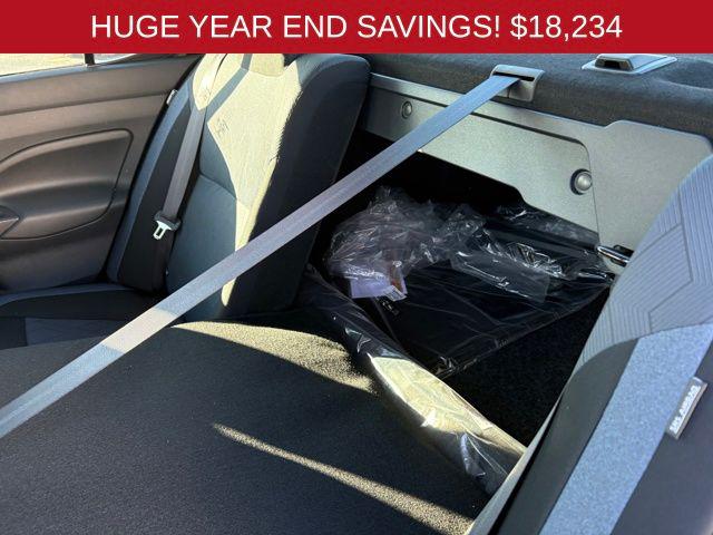 2025 Nissan Versa 1.6 SV