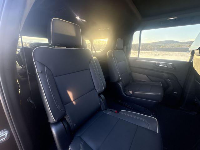 2026 Chevrolet Suburban Premier, 4WD