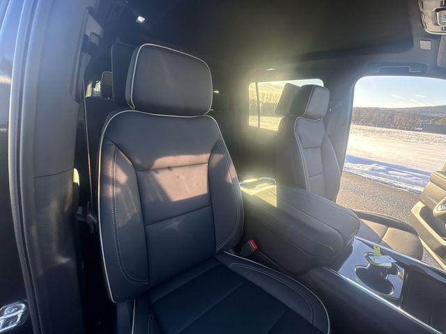 2026 Chevrolet Suburban Premier, 4WD