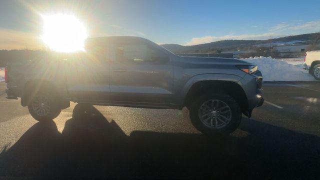2026 Chevrolet Colorado LT, 4WD