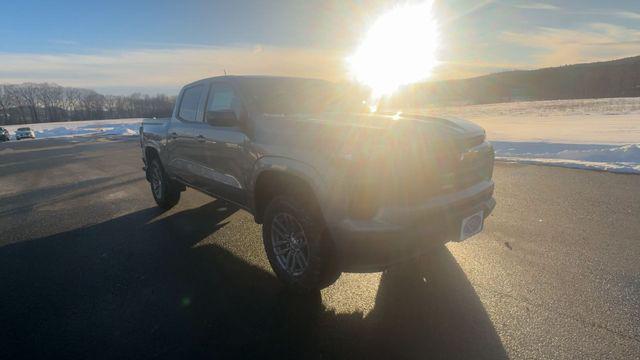 2026 Chevrolet Colorado LT, 4WD