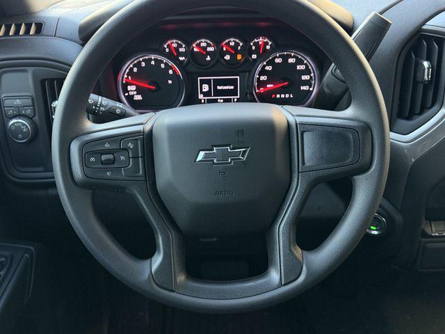 2026 Chevrolet Silverado 1500 2WD Crew Cab Short Bed Custom