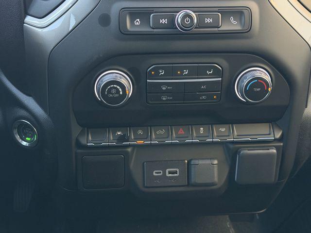2026 Chevrolet Silverado 1500 2WD Crew Cab Short Bed Custom
