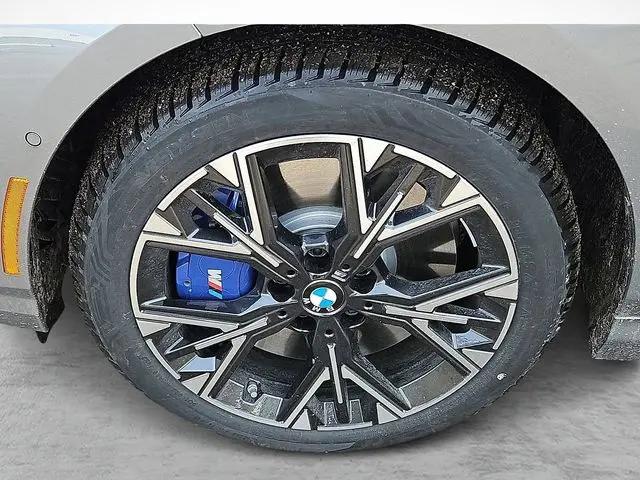 2026 BMW Coupe xDrive