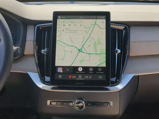 2026 Volvo XC90 Ultra, B6 AWD Gas mild hybrid, Gasoline, Bright, 6 Seats