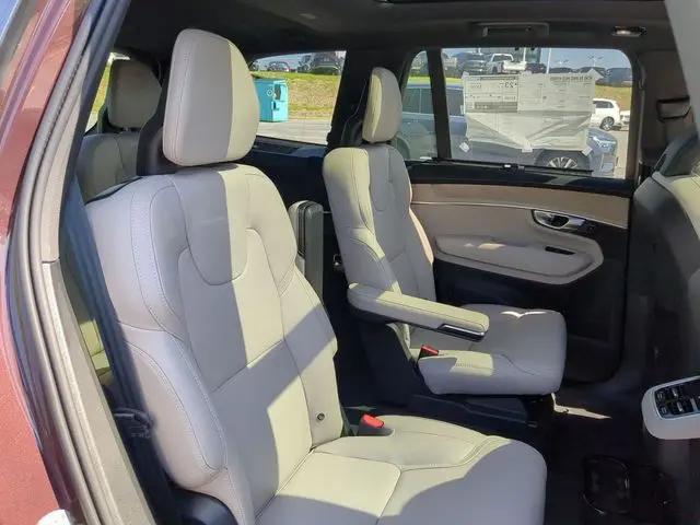 2026 Volvo XC90 Ultra, B6 AWD Gas mild hybrid, Gasoline, Bright, 6 Seats