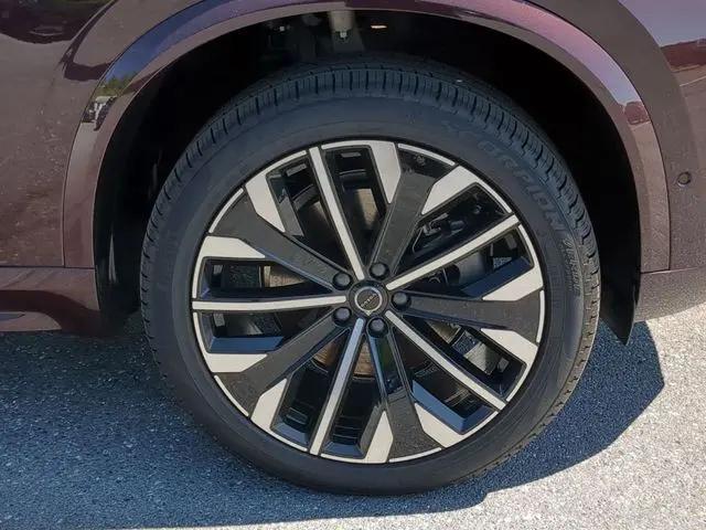2026 Volvo XC90 Ultra, B6 AWD Gas mild hybrid, Gasoline, Bright, 6 Seats