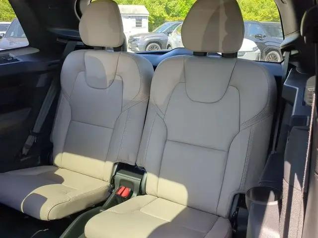 2026 Volvo XC90 Ultra, B6 AWD Gas mild hybrid, Gasoline, Bright, 6 Seats