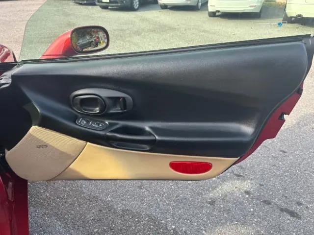 1998 Chevrolet Corvette Base