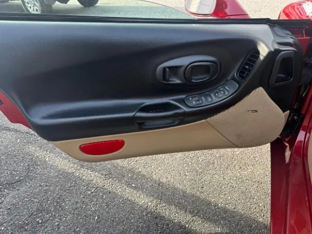 1998 Chevrolet Corvette Base