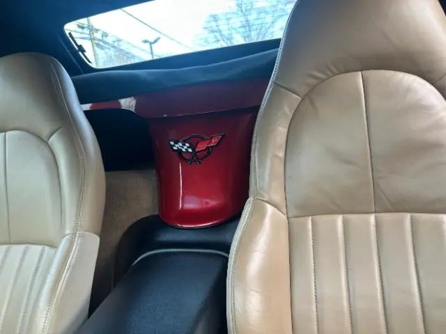 1998 Chevrolet Corvette Base