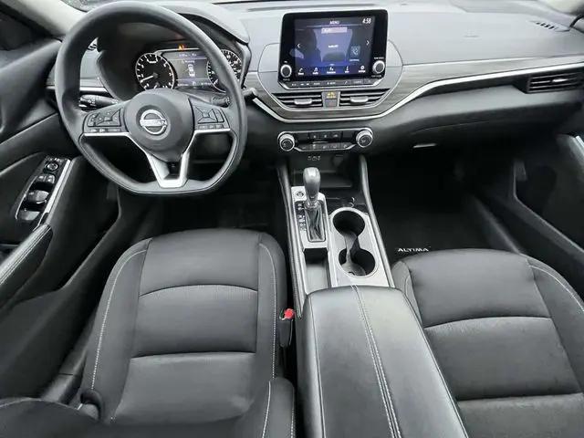 2023 Nissan Altima SV FWD