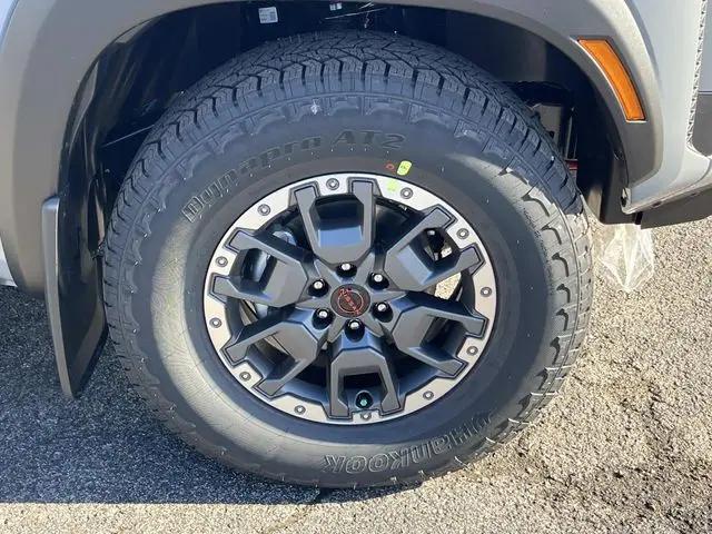 2026 Nissan Frontier Crew Cab PRO-4X 4x4