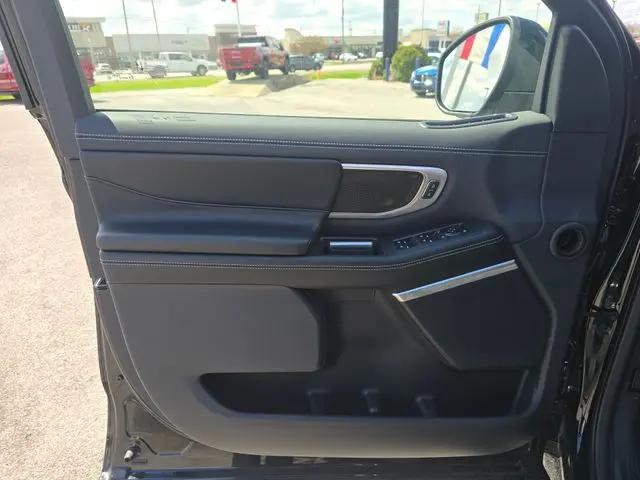 2025 Ford Expedition Platinum MAX