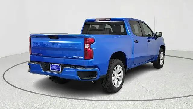 2026 Chevrolet Silverado 1500 2WD Crew Cab Short Bed Custom