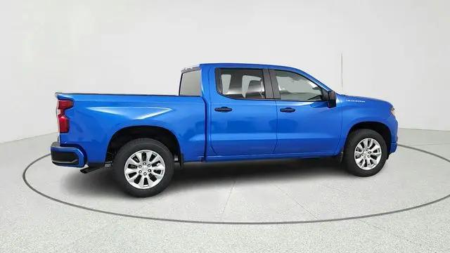 2026 Chevrolet Silverado 1500 2WD Crew Cab Short Bed Custom