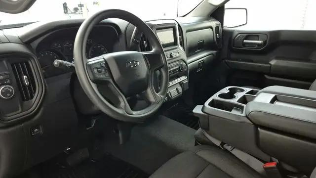 2026 Chevrolet Silverado 1500 2WD Crew Cab Short Bed Custom