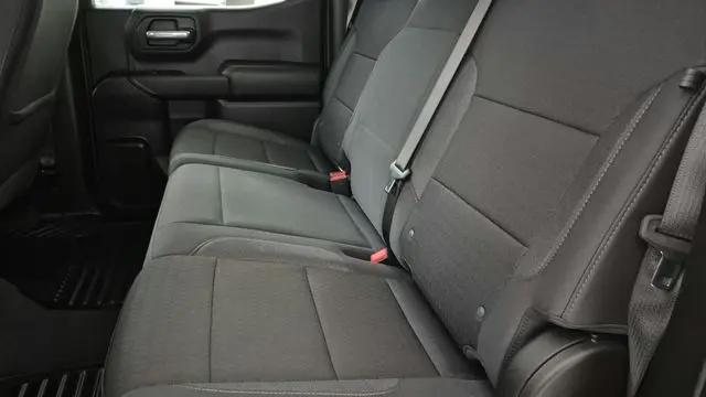 2026 Chevrolet Silverado 1500 2WD Crew Cab Short Bed Custom