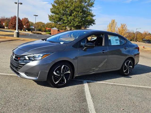 2025 Nissan Versa 1.6 SR