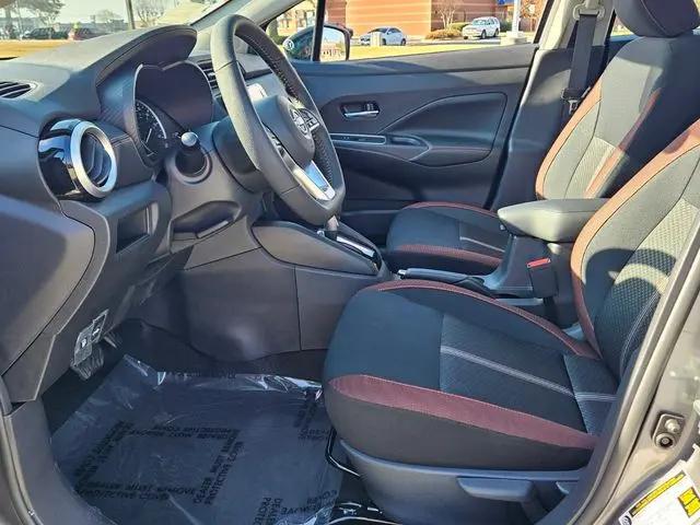 2025 Nissan Versa 1.6 SR