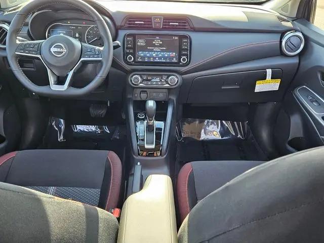 2025 Nissan Versa 1.6 SR