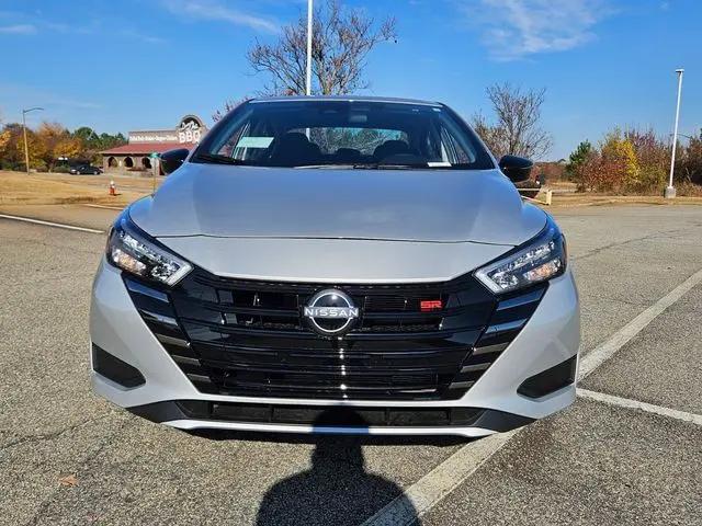 2025 Nissan Versa 1.6 SR
