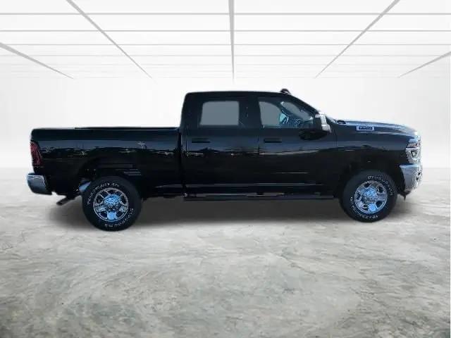 2026 Ram 2500 Tradesman Crew Cab 4x4 6'4" Box