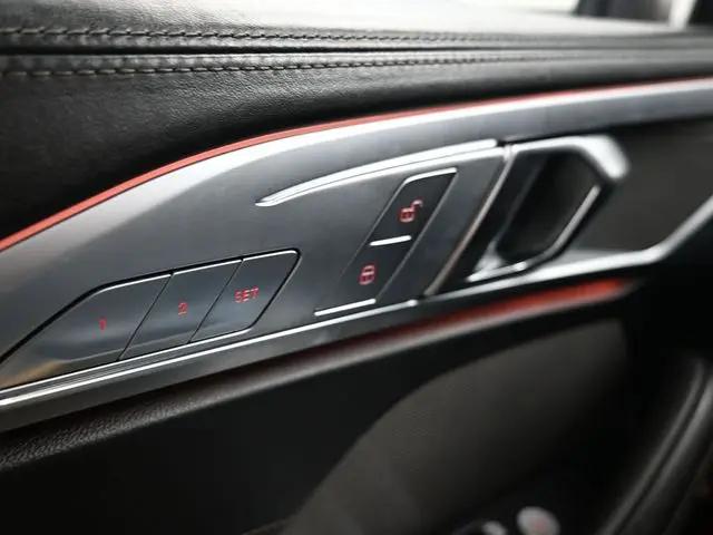 2020 BMW M8 xDrive