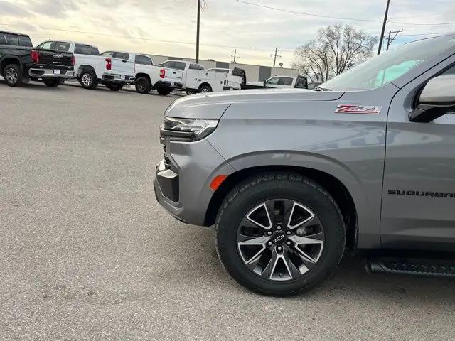 2022 Chevrolet Suburban 4WD Z71