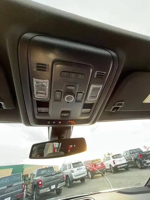 2022 Chevrolet Suburban 4WD Z71