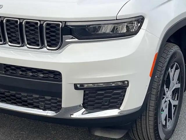 2025 Jeep Grand Cherokee L Limited 4x4