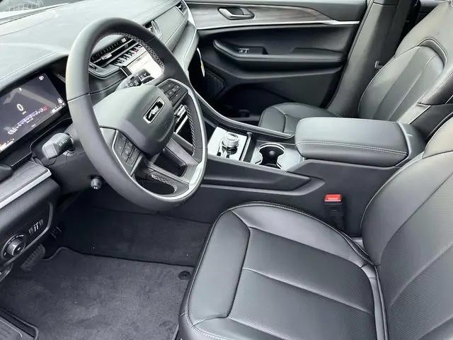 2025 Jeep Grand Cherokee L Limited 4x4