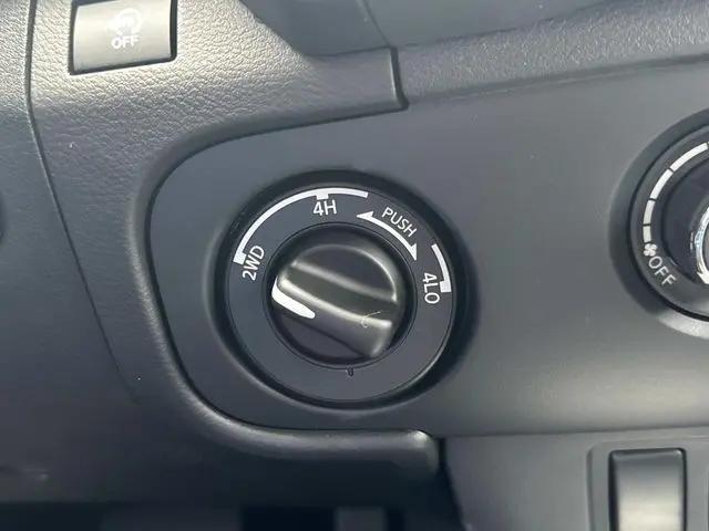 2026 Nissan Frontier Crew Cab S 4x4