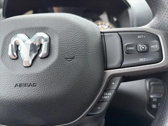 2024 Ram 3500 Tradesman/SLT