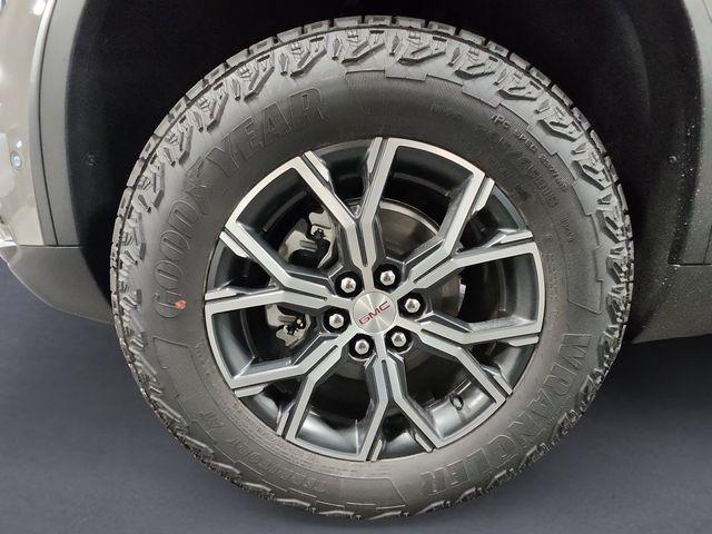 2026 GMC Acadia AT4 AWD