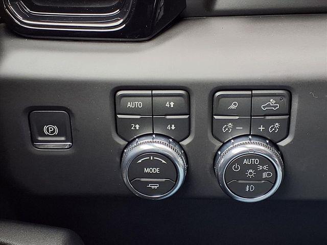 2026 GMC Sierra 2500HD Crew Cab, Standard Bed, AT4, 4WD