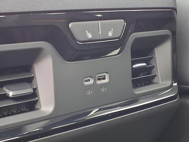 2026 GMC Sierra 2500HD Crew Cab, Standard Bed, AT4, 4WD