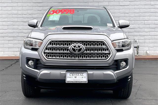 2017 Toyota Tacoma TRD Sport