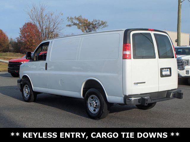 2024 Chevrolet Express Cargo RWD 2500 Regular Wheelbase WT