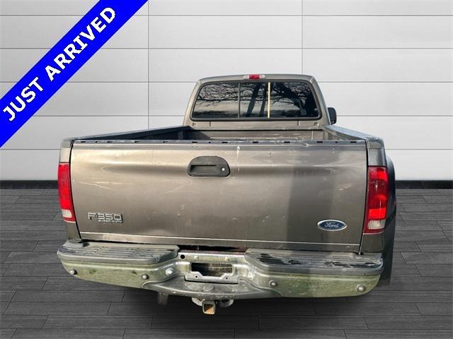 2004 Ford F-350 XLT DRW