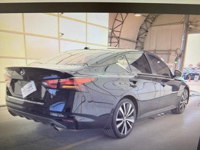 2020 Nissan Altima SR FWD 2020 Nissan Altima SR FWD